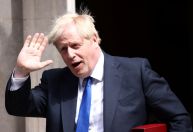 Renúncia de Boris Johnson é novo fator de incerteza para o dólar, diz analista