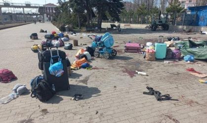 Governador acusa Rússia de usar munições de fragmentação em estação de Kramatorsk
