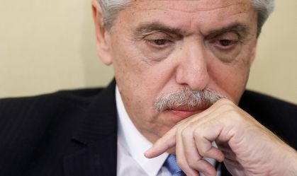 Alberto Fernández vira réu em caso de violência contra ex-primeira-dama