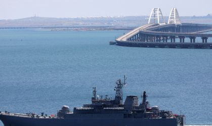 Rússia diz que impediu novo ataque ucraniano contra ponte da Crimeia