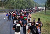 Alguns imigrantes presos em operação do governo Trump são soltos, diz fonte
