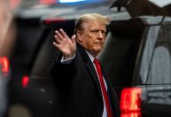 Trump diz que Navalny foi "corajoso", mas não deveria ter voltado à Rússia