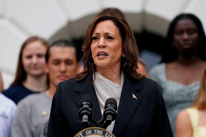 Vice-presidente dos EUA, Kamala Harris, discursa à mulheres negras e professores / 22/07/2024 REUTERS/Nathan Howard