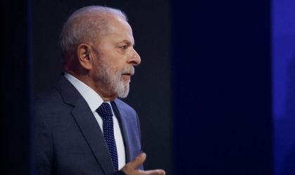 Lula sugere partida de futebol na Granja do Torto e líder brinca que juiz só não pode ser Dino