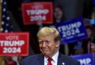 Trump corre contra o tempo para pagar fiança de quase meio bilhão de dólares