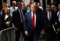 Julgamento de Trump: promotores dizem que violações da ordem de silêncio podem levar a multa e prisão