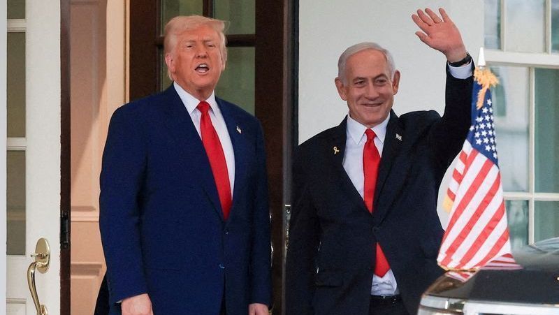 Presidente dos EUA, Donald Trump, ao lado do primeiro-ministro de