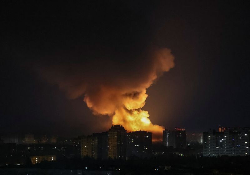 Explosão causada por drone russo em Kiev, na Ucrânia