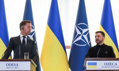 Secretário-geral da Otan Mark Rutte e presidente ucraniano Volodymyr Zelenskiy