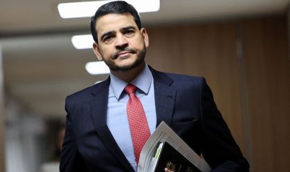 Governo tenta amarrar apoio no STF a Messias