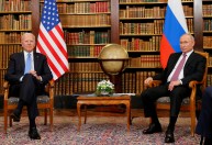 Putin chama Biden de "cowboy de Hollywood" em resposta a xingamento