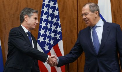 Blinken e Lavrov participam de reunião de segurança na Europa