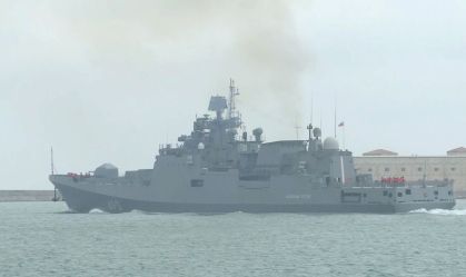 Rússia dispara tiros de alerta contra navio cargueiro no Mar Negro