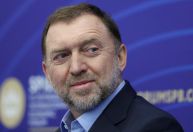 Bilionários da Rússia movem iates para Maldivas em meio a sanções, mostram dados