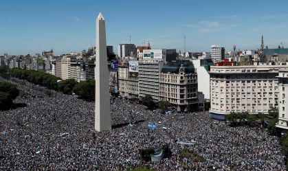 Na ressaca da festa da Copa do Mundo, realidade econômica da Argentina assusta