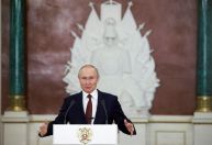 Putin repete afirmação de que a invasão da Ucrânia era necessária para defender a Rússia