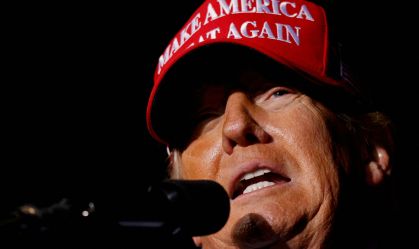 “Uau, vão me prender!”: Trump diz que sua ida ao tribunal parece “surreal”