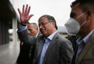 Conheça o candidato Gustavo Petro que está no 2º turno das eleições na Colômbia