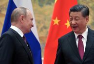 EUA alertam aliados em Munique sobre possível aumento do apoio chinês à Rússia