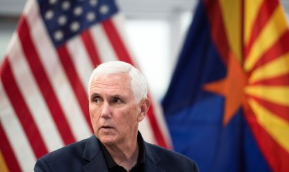 Pence terá que depor a respeito das conversas que teve com Trump sobre 6 de janeiro