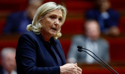 Apoiadores criticam decisão que proíbe Le Pen de concorrer à presidência