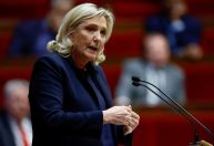 Tribunal francês torna Le Pen inelegível após desvio de fundos da UE