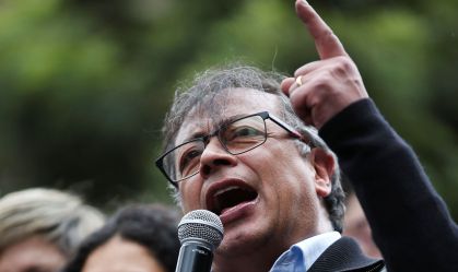Colômbia declara estado de emergência em região com grupos rebeldes