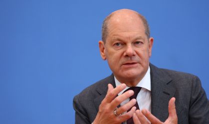 Plano dos EUA de envio de mísseis à Alemanha gera crise na base de Scholz