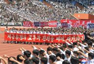 Coreia do Norte realiza atos em massa com críticas aos EUA e alerta sobre guerra nuclear