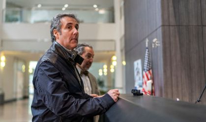 Ex-advogado de Trump diz que enviou a defensores citações de casos inexistentes geradas por IA