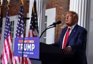 Réu em 4 processos, Trump dividirá tempo de campanha entre palanques e tribunais