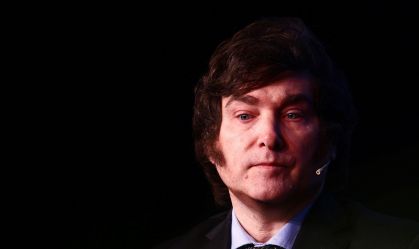 Milei propõe eliminar 10 ministérios caso seja eleito na Argentina; veja quais