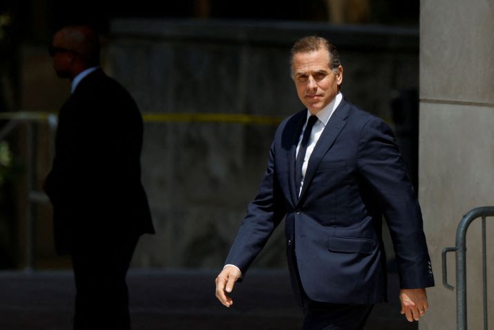 Hunter Biden, filho do presidente dos EUA, Joe Biden, deixa tribunal em Wilmington, no Estado norte-americano de Delaware / 26/07/2023 REUTERS/Jonathan Ernst