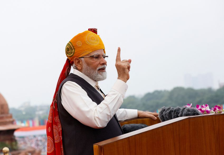 Primeiro-ministro da Índia, Narendra Modi, fala à nação durante as comemorações do Dia da Independência no histórico Forte Vermelho em Delhi, Índia / 15/08/2023 REUTERS/Altaf Hussain