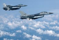 Ucrânia enfrenta muitos desafios para colocar caças F-16 em combate