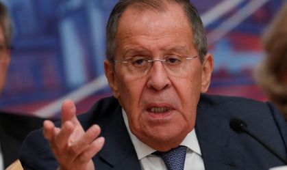 Chanceler de Putin diz que EUA estão "diretamente em guerra" com a Rússia
