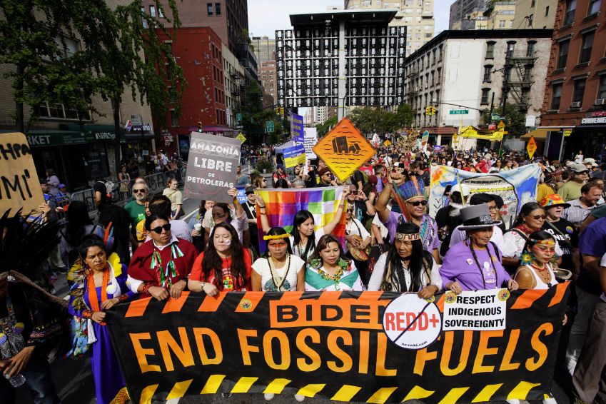 Ativistas fazem manifestação pedindo que governo dos EUA aja para conter mudanças climáticas, em Nova York, EUA / 17/09/2023 REUTERS/Eduardo Munoz