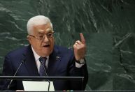 Líder da Autoridade Palestina pede pressão para Israel aceitar cessar-fogo, diz agência