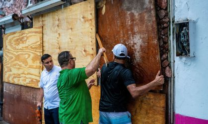 Número de mortos pelo furacão Otis sobe para 43 no México
