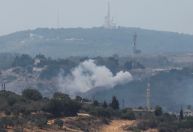 Israel bombardeia o sul do Líbano em retaliação a explosões na fronteira