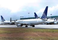 Anac suspende Boeing 737 MAX 9 no Brasil após parte de avião cair nos EUA