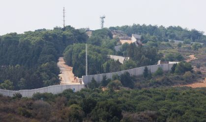 Exército de Israel e Hezbollah trocam fogo na fronteira do Líbano