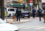 Atirador que matou dois suecos em Bruxelas morre após ser baleado pela polícia