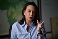 María Machado, favorita nas primárias da Venezuela, segue em campanha apesar da proibição