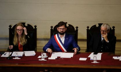 Boric convoca plebiscito para nova proposta de Constituição no Chile após fracasso em 2022