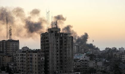 Forças israelenses estão no "coração da Cidade de Gaza", diz ministro da Defesa