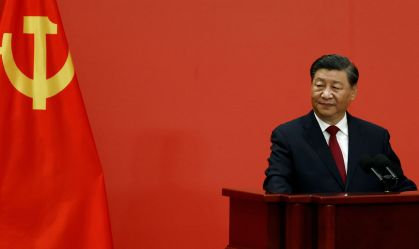 Xi Jinping chega em 2024 com rara admissão de que a economia da China está em apuros