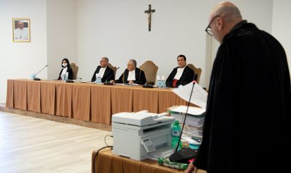 Vereditos de grande julgamento de corrupção no Vaticano serão anunciados no sábado (16)