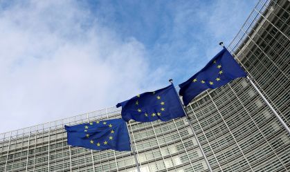 Hungria bloqueia tentativa de ajuda financeira da UE à Ucrânia
