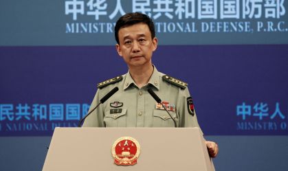 Porta-voz do Ministério da Defesa da China Wu Qian em
